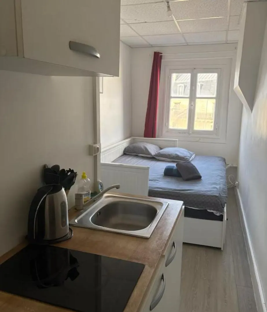 Cozy Room Nearby Champs Elysees 5 Paris 0*,  Frankrike